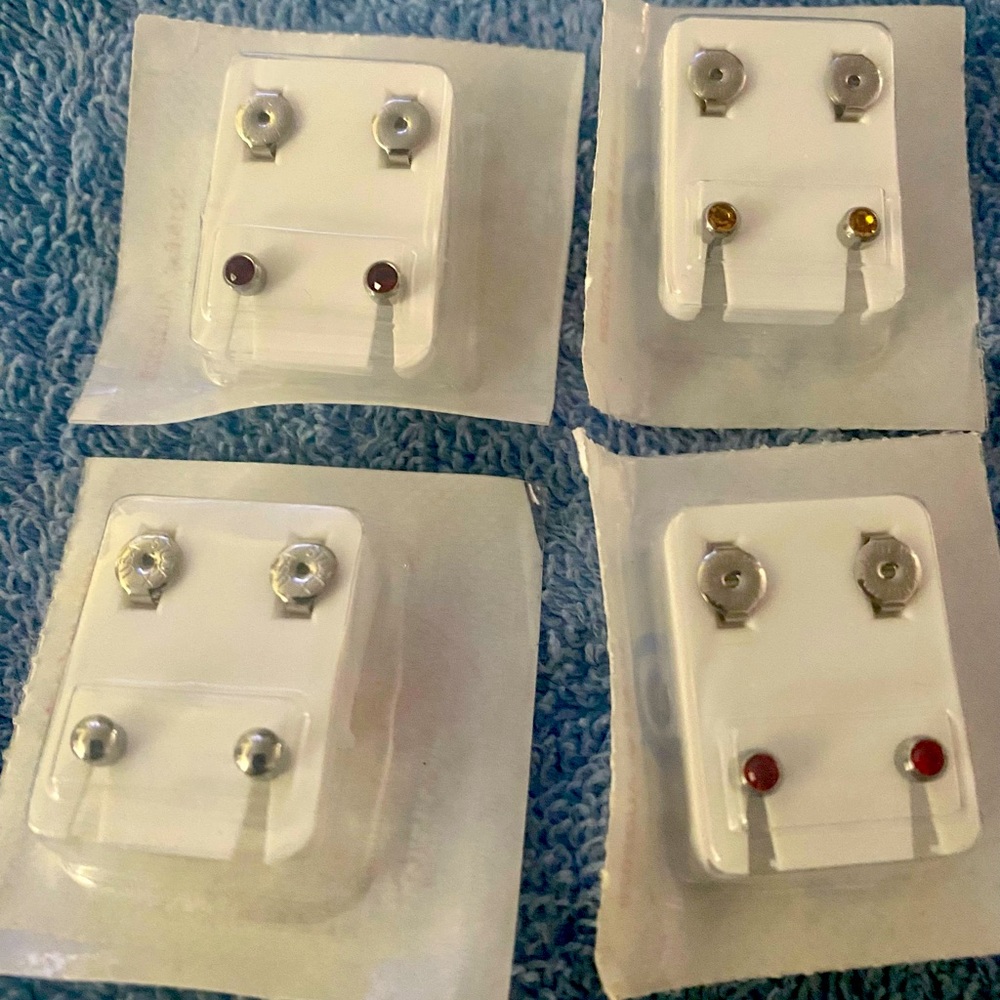 Certified Sterile Ear Piercing Studs